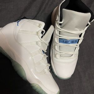 Jordan Retros Size 4GS